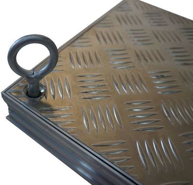 Напольный люк Технический съемный 54 мм 2 створки Напольный люк Технический съемный 54 мм 2 створки