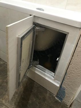 Люк под плитку Нажимной Секрет-Лайт 200*400 Люк под плитку Нажимной Секрет-Лайт 200*400